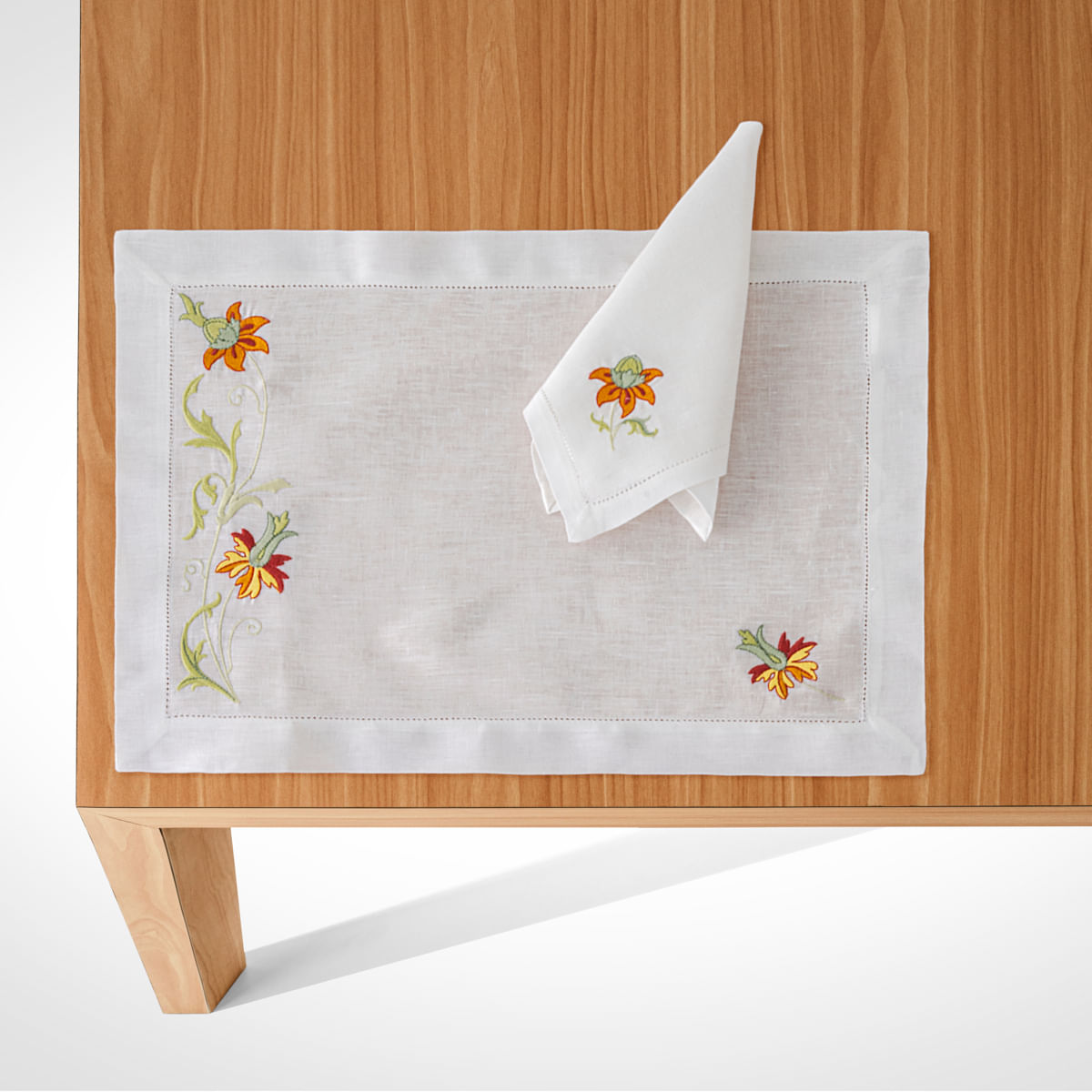 02 06 0194 Jg Americano Cosmo.jpg